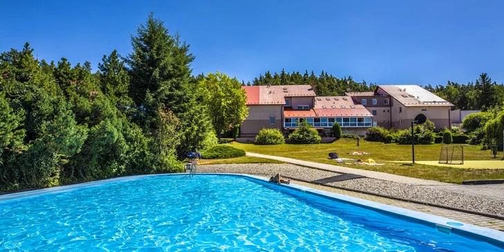 Parádní relaxační pobyt na Křivoklátsku: all inclusive, výlety i procedury
