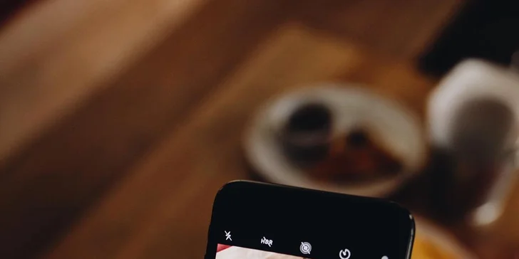 Uzbecký plov a salát s sebou nebo na dovážku pro jednoho i dva