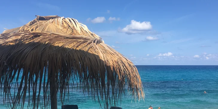 Kalábrie letecky z Brna: 8 dní v hotelu s polopenzí nebo light all inclusive