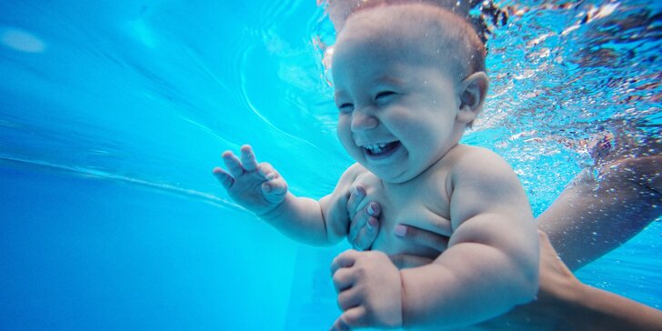 Kurz plavání kojenců a batolat od 6. měsíce do 2,5 let - 11 lekcí