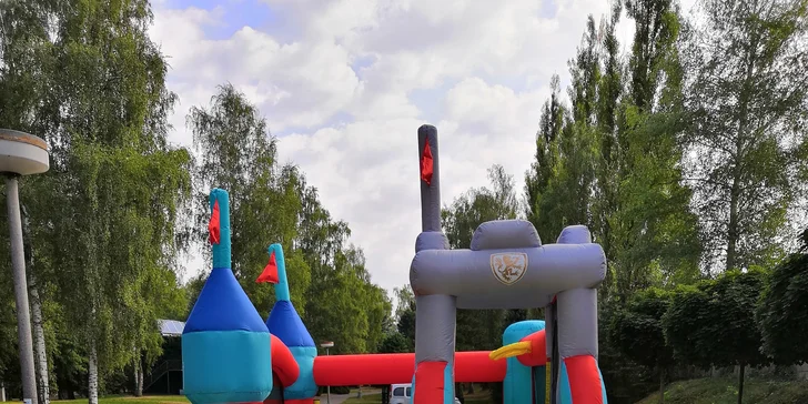 Pro každou dětskou párty: pronájem skákacího hradu