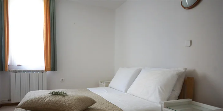 Dovolená na Istrii až pro 5 osob: pokoj či apartmán, bazén a 350 m na pláž