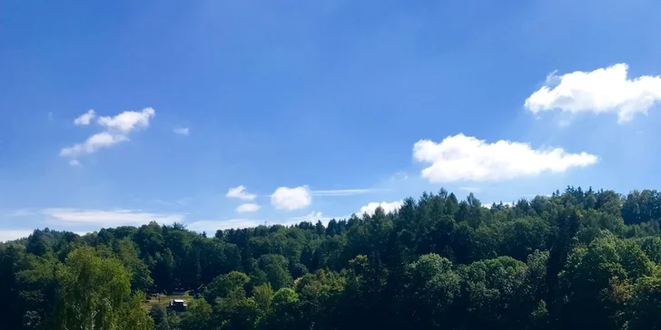 Jízda pro celou rodinu: až 40 jízd na jedinečné bobové dráze se dvěma okruhy