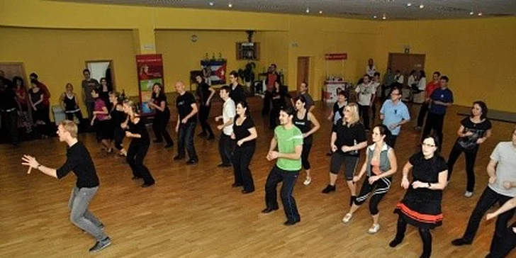Latino FIT s mistry ČR v salse - taneční lekce s posilováním