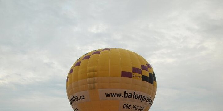 60minutový let velkým horkovzdušným balonem