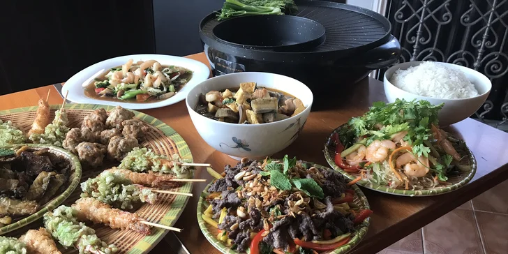 Ochutnejte menu plné vietnamských chutí: polévka, krabí závitky, krevety i dezert až pro 8