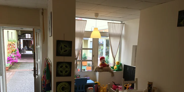 Ke kávě nebo jen tak: domácí falešný medovník