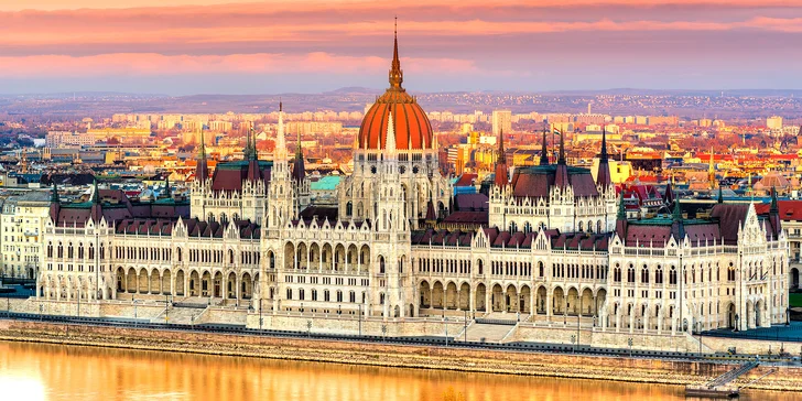 Krásy Budapešti na podzim i v zimě: pobyt se snídaní v hotelu blízko centra