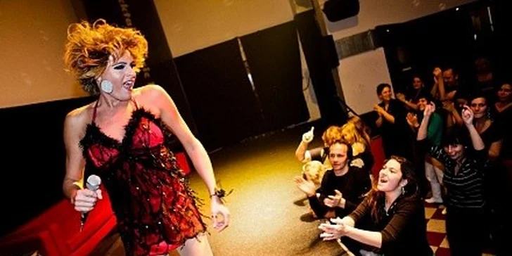 MEGA TRAVESTI SHOW v P.M. Club & Coctail music baru