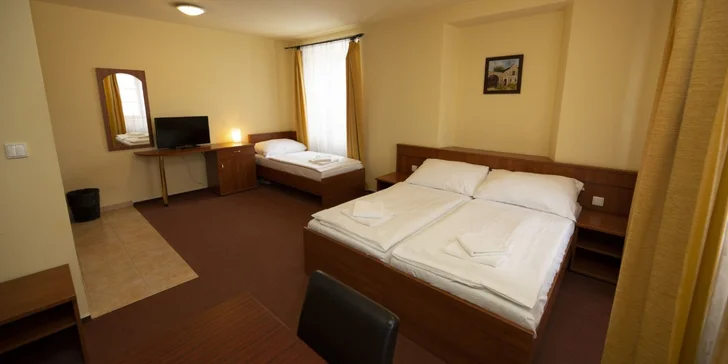 Třídenní relax na Šumavě: Ubytování se snídaní, turistika a památky