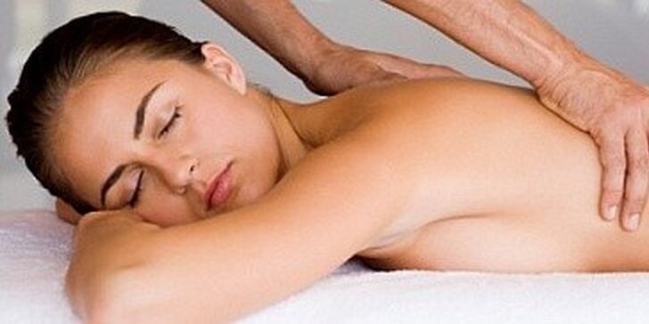 Hodinová regenerační, relaxační nebo sportovní masáž