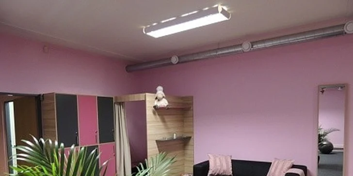 Masáž lávovými kameny, kraniosakrální terapie nebo kineziologie