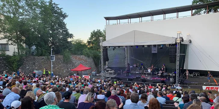 Vstupenka na koncert Janka Ledeckého v letním kině v Berouně