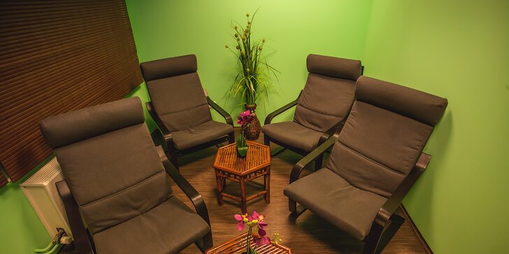 Hodinová masáž podle výběru: relaxační, tradiční, royal (královská) či s růží a mandlí