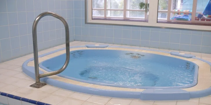 3 dny lyžování a relaxu v Beskydech pro 2 až 4 osoby
