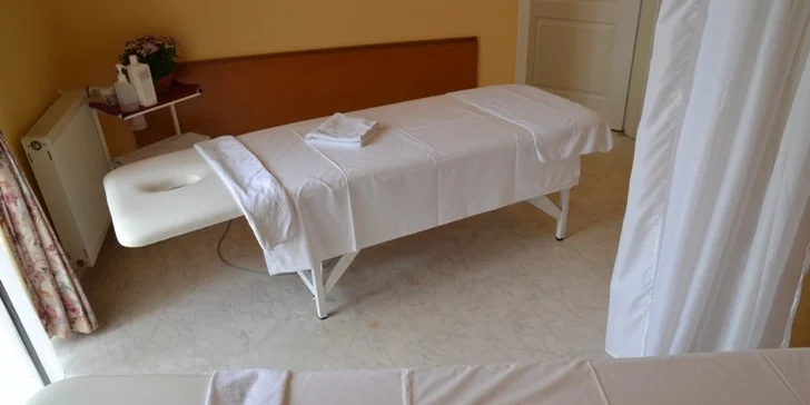 Pobyt v hotelu Eliška v Karlových Varech až pro 4 os se snídaněmi a slevou na procedury
