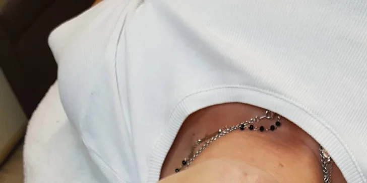Krásná hned po probuzení: Permanentní makeup obočí metodou shading ombre