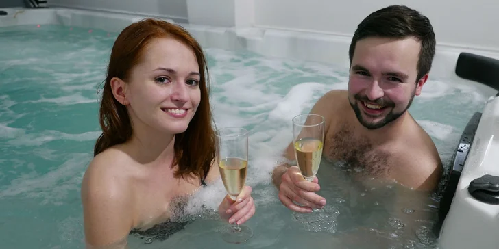 90 minut odpočinku pro 1 nebo 2 osoby: wellness, privátní relaxace i pivní koupel