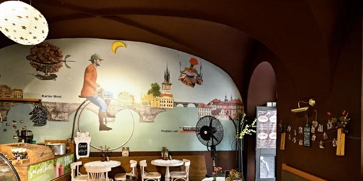 Sladká svačinka: čokoládové fondue s ovocem a marshmallow pro 2 osoby