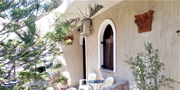 Romantické Řecko: ostrov Santorini letecky, hotel jen 300 m od pláže