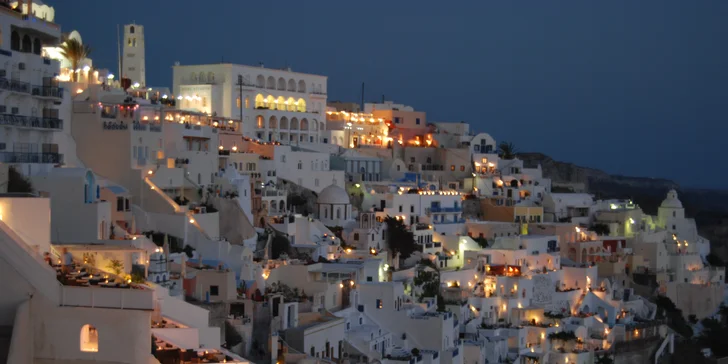 Romantické Řecko: ostrov Santorini letecky, hotel jen 300 m od pláže