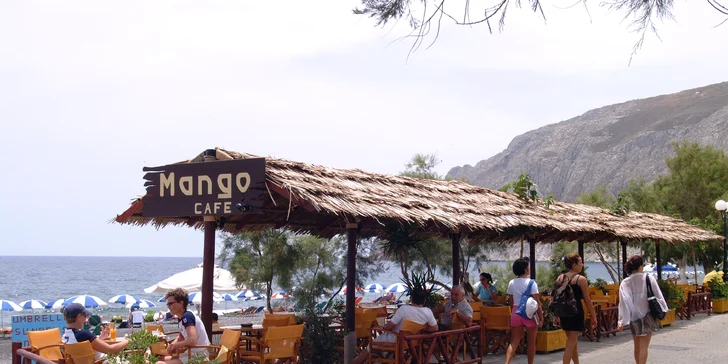 Romantické Řecko: ostrov Santorini letecky, hotel jen 300 m od pláže