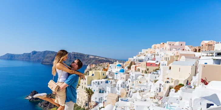 Romantické Řecko: ostrov Santorini letecky, hotel jen 300 m od pláže