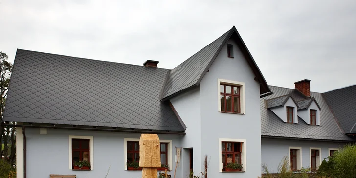 Kurz točení na hrnčířském kruhu a výroba lampičky či svícnu