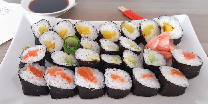 Sushi sety dle výběru: až 32 kousků, varianta i pro vegetariány