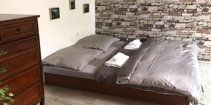 Plně vybavená chalupa se zahradou v Podkrkonoší pro 4 os.