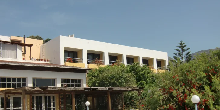 Letecky na 8 nebo 15 dní na Krétu: hotel u pláže, bazén a polopenze