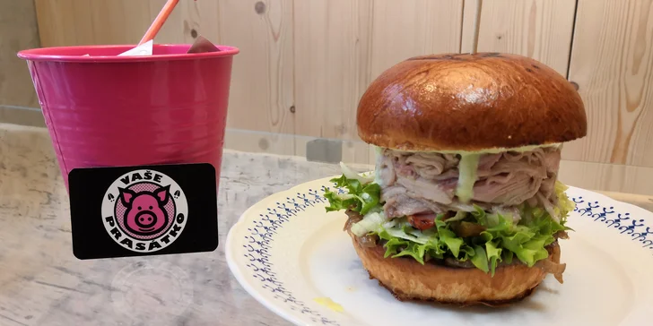 Prasátkový superburger z trhaného masa, v máslové housce s grilovanou slaninou pro 1 či 2 osoby