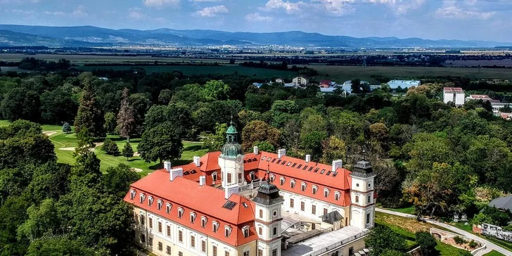 Golfový resort na Slovensku: ubytování v apartmánu nebo historickém zámečku