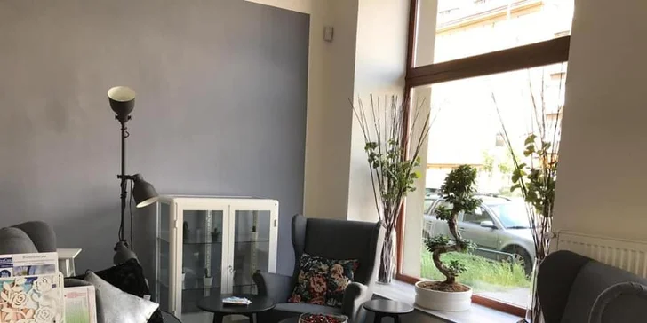 Kosmetické ošetření pleti a dekoltu dle výběru vč. ultrazvuku