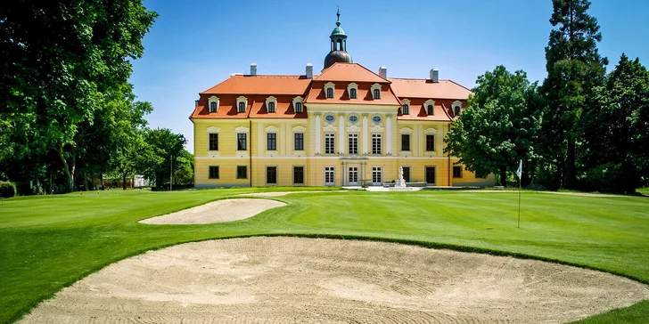 Golfový resort na Slovensku: ubytování v apartmánu nebo historickém zámečku