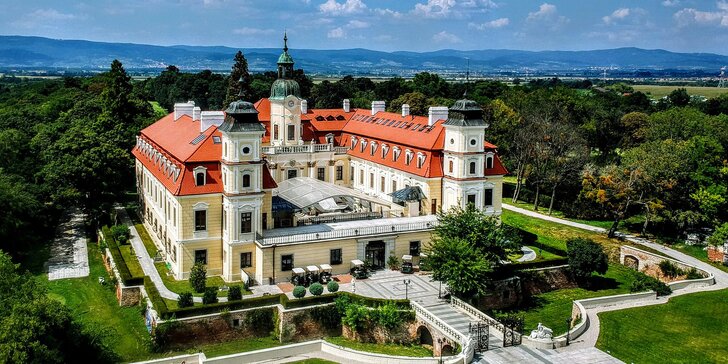 Golfový resort na Slovensku: ubytování v apartmánu nebo historickém zámečku