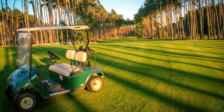 Golfový resort na Slovensku: ubytování v apartmánu nebo historickém zámečku