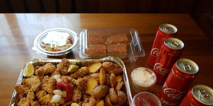 Malý nebo velký piknik: řízky, americké brambory, salát i mrkvový koláč