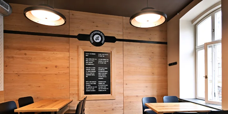 Sushi sety v Restauraci 168: 24 až 50 rolek, thajská polévka i mangový salát