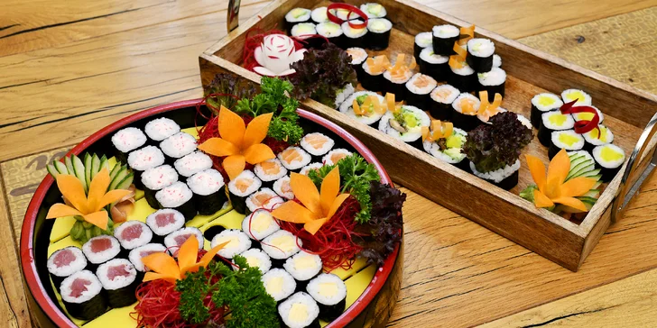 Sushi sety v Restauraci 168: 24 až 50 rolek, thajská polévka i mangový salát