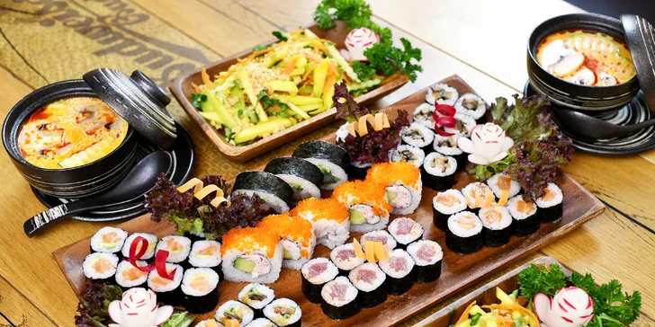Sushi sety v Restauraci 168: 24 až 50 rolek, thajská polévka i mangový salát