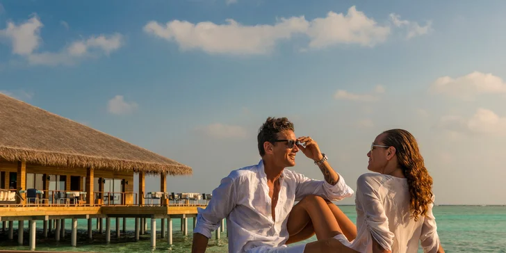 Luxusní dovolená na Maledivách: 6–12 nocí v 5* hotelu s all inclusive, bazénem a vířivkou, česky hovořící delegát na telefonu