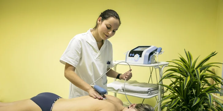 Relaxační pobyt v srdci Karlových Varů s polopenzí, wellness a procedurami