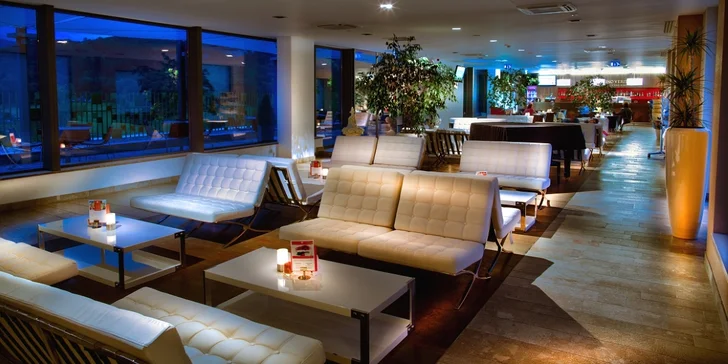 Blahodárný pobyt v lázních: hotel s polopenzí a neomezeným wellness