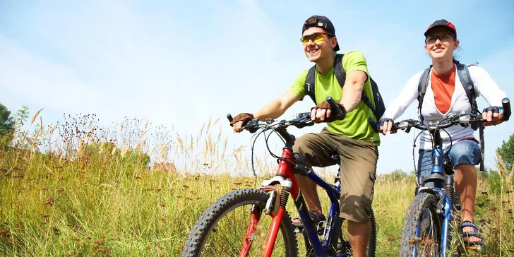 3–5 dnů na Lipně: pobyt v penzionu se snídaní, bazénem a cyklovýlety
