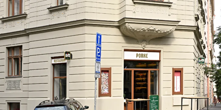 Otevřený voucher na 300–800 Kč do restaurace se specialitami z vepřového