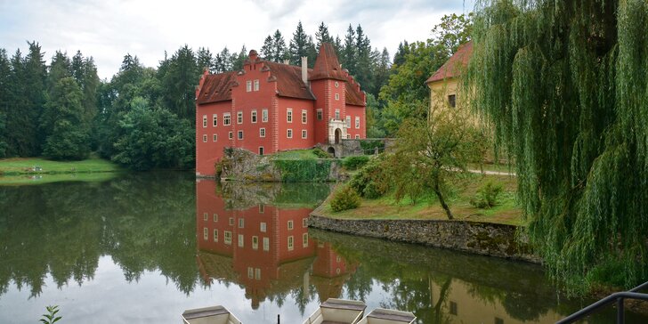 Kraj plný rybníků: wellness i moderní chalupa na Třeboňsku až pro 11 osob