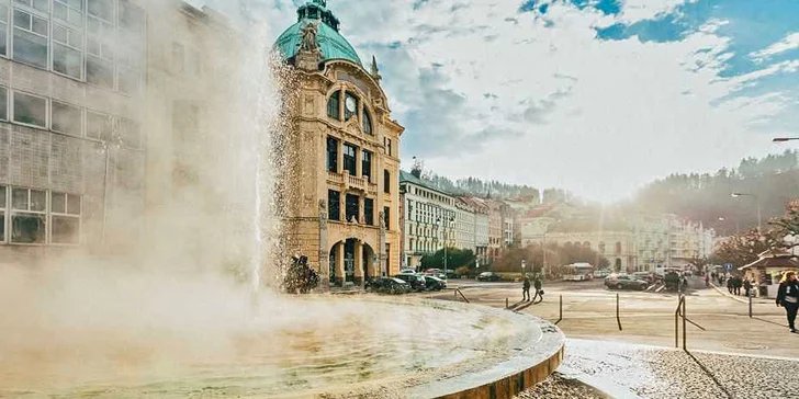 Léto v centru Karlových Varů se snídaní i wellness procedury