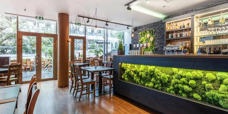 3chodové menu v moderní restauraci s celoročně otevřenou zahrádkou pro 2 osoby