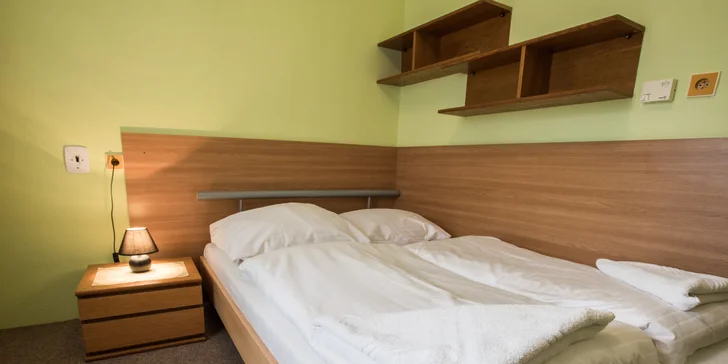 Wellness relax v Beskydech: výlety, bazén, sauna i večeře při svíčkách